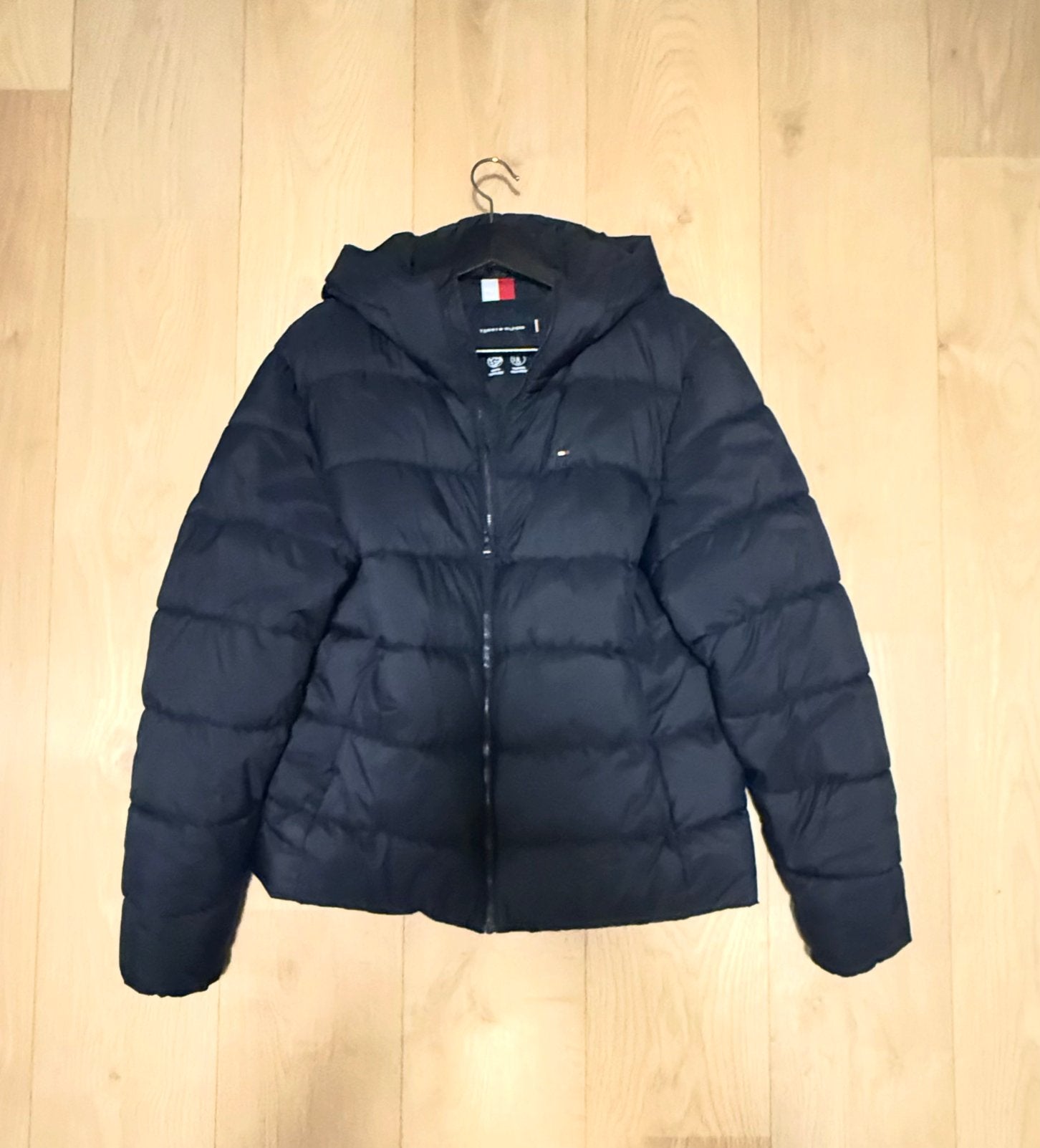 Tommy Hilfiger donkerblauwe jas mt M / heren, Ophalen of Verzenden, Zo goed als nieuw, Maat 48/50 (M), Blauw