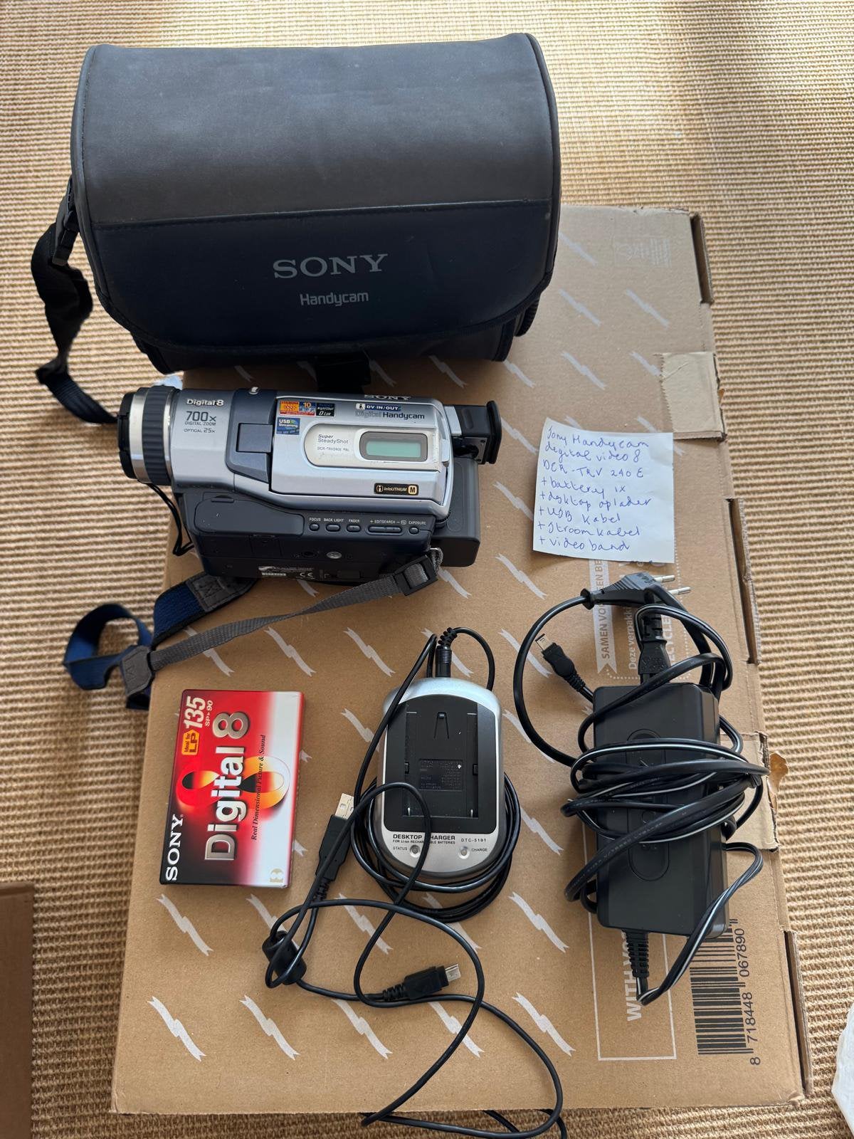 Sony Handycam DCR-TRV 240E digital video 8, Audio, Tv en Foto, 20x of meer, Overige soorten, Ophalen of Verzenden, Zo goed als nieuw
