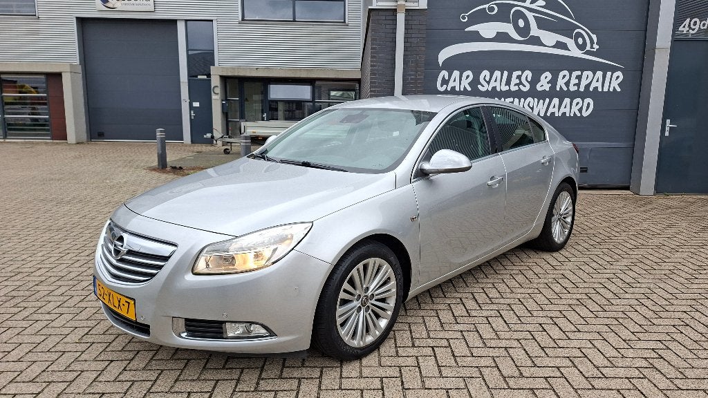 Opel Insignia 1.4 Turbo 103KW 5-DRS / Nieuwe APK, Voorwielaandrijving, 1250 kg, Zwart, 4 cilinders