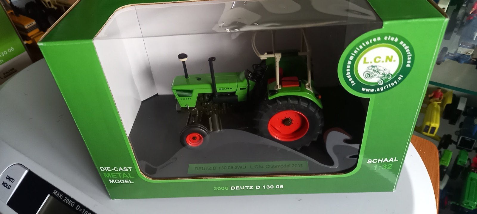 L.C.N. Clubmodel 2006 Deutz D 130 06 - Schaal 1:32, Hobby en Vrije tijd, Ophalen of Verzenden