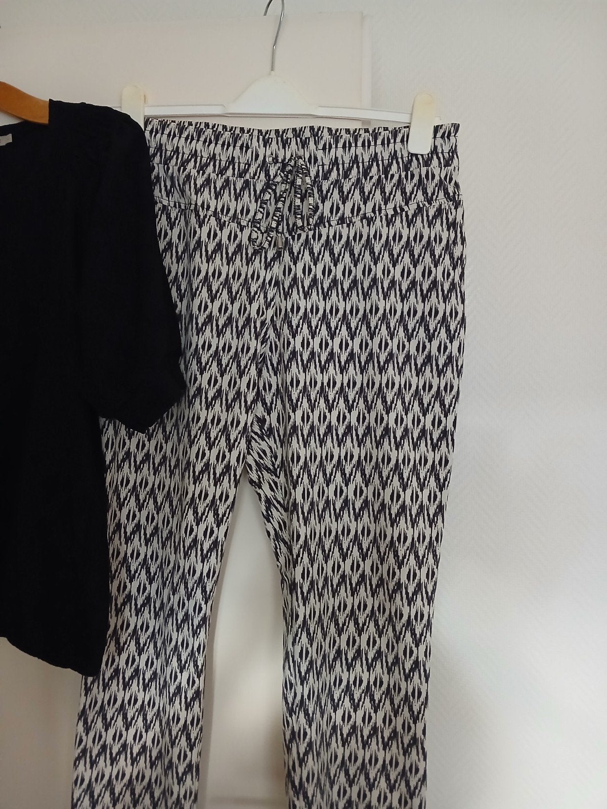 mooie enkel broek, plus shirt maat xl, Ophalen of Verzenden, Zo goed als nieuw, Maat 46/48 (XL) of groter