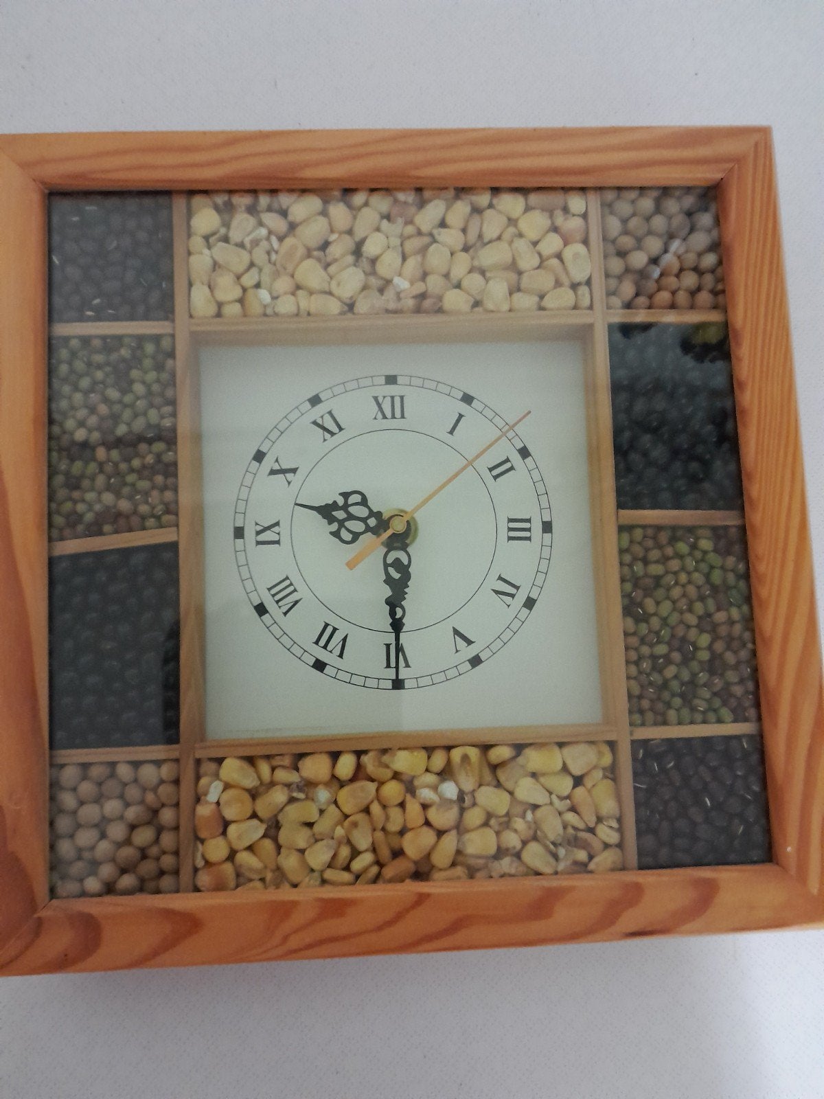 Unieke houten keukenklok met granen decoratie, Huis en Inrichting, Woonaccessoires | Klokken, Stil uurwerk, Bruin, Landelijk, Analoog