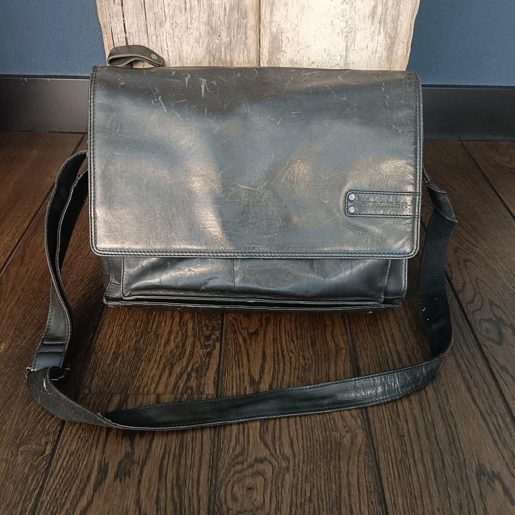 Prachtige lederen tas/fietstas voor laptop en lader, Fietsen en Brommers, Ophalen of Verzenden, Zo goed als nieuw, Overige merken