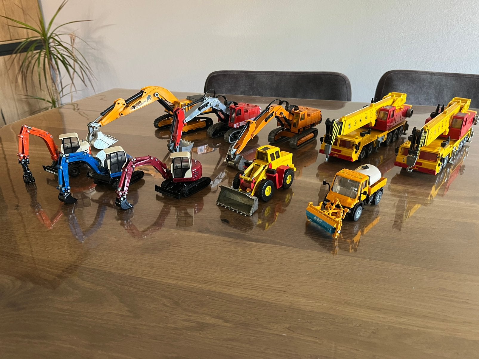 Partij Siku hijs en rups kranen minigravers shovel Unimog, Ophalen of Verzenden, Zo goed als nieuw, Bus of Vrachtwagen, SIKU