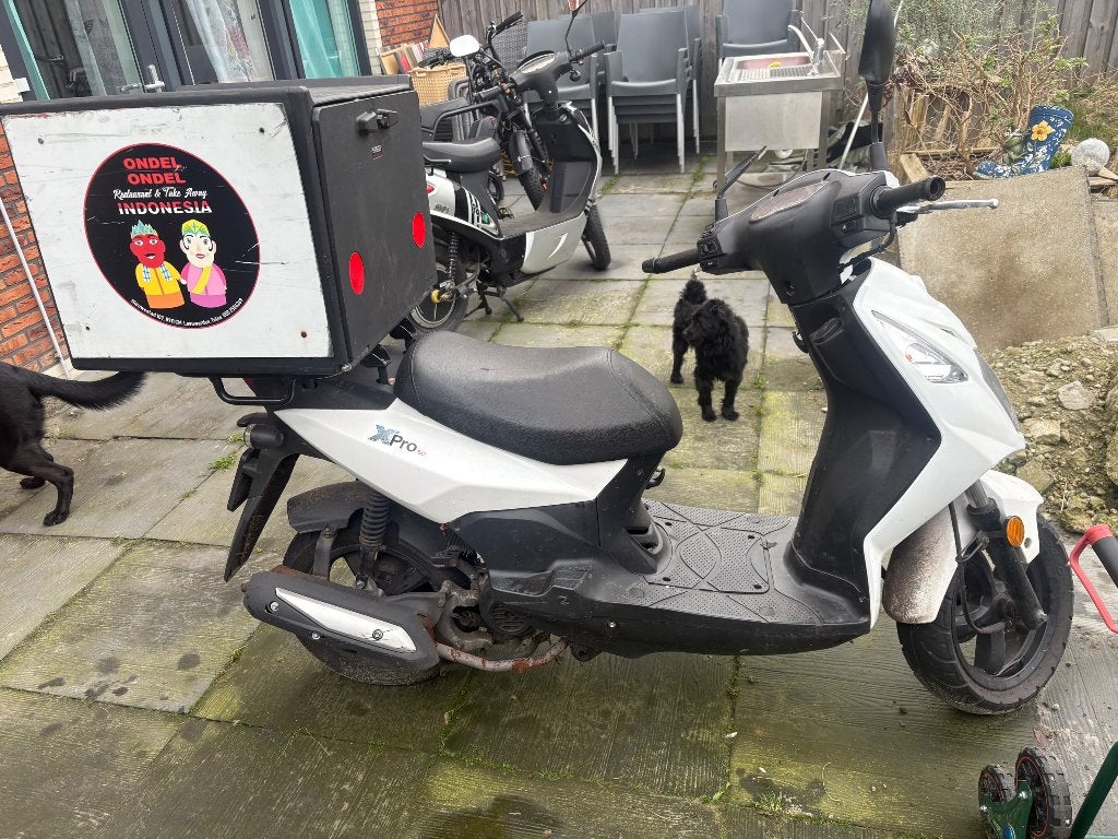 Sym x pro, Fietsen en Brommers, Scooters | SYM, Ophalen, Gebruikt, Benzine, Overige modellen