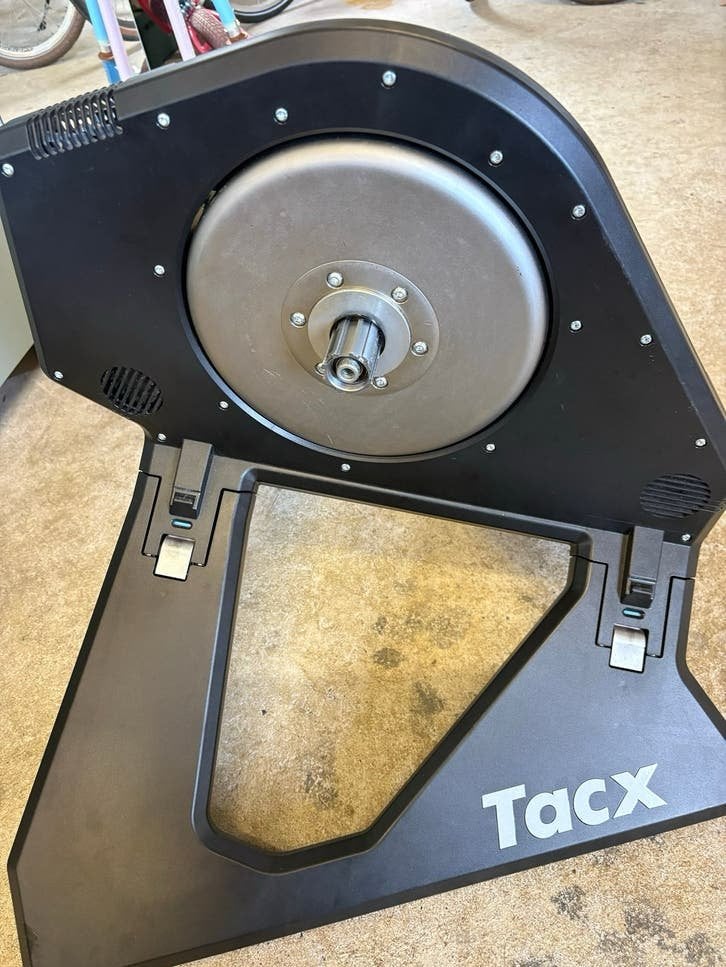 Tacx Neo Smart Trainer, Sport en Fitness, Ophalen of Verzenden, Gebruikt, Overige typen