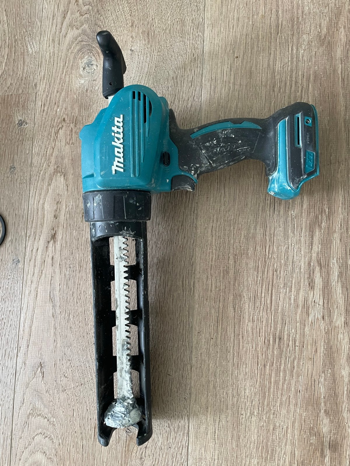 Makita Accukitspuit 18V (DCG180) zonder accu's, Ophalen, Gebruikt