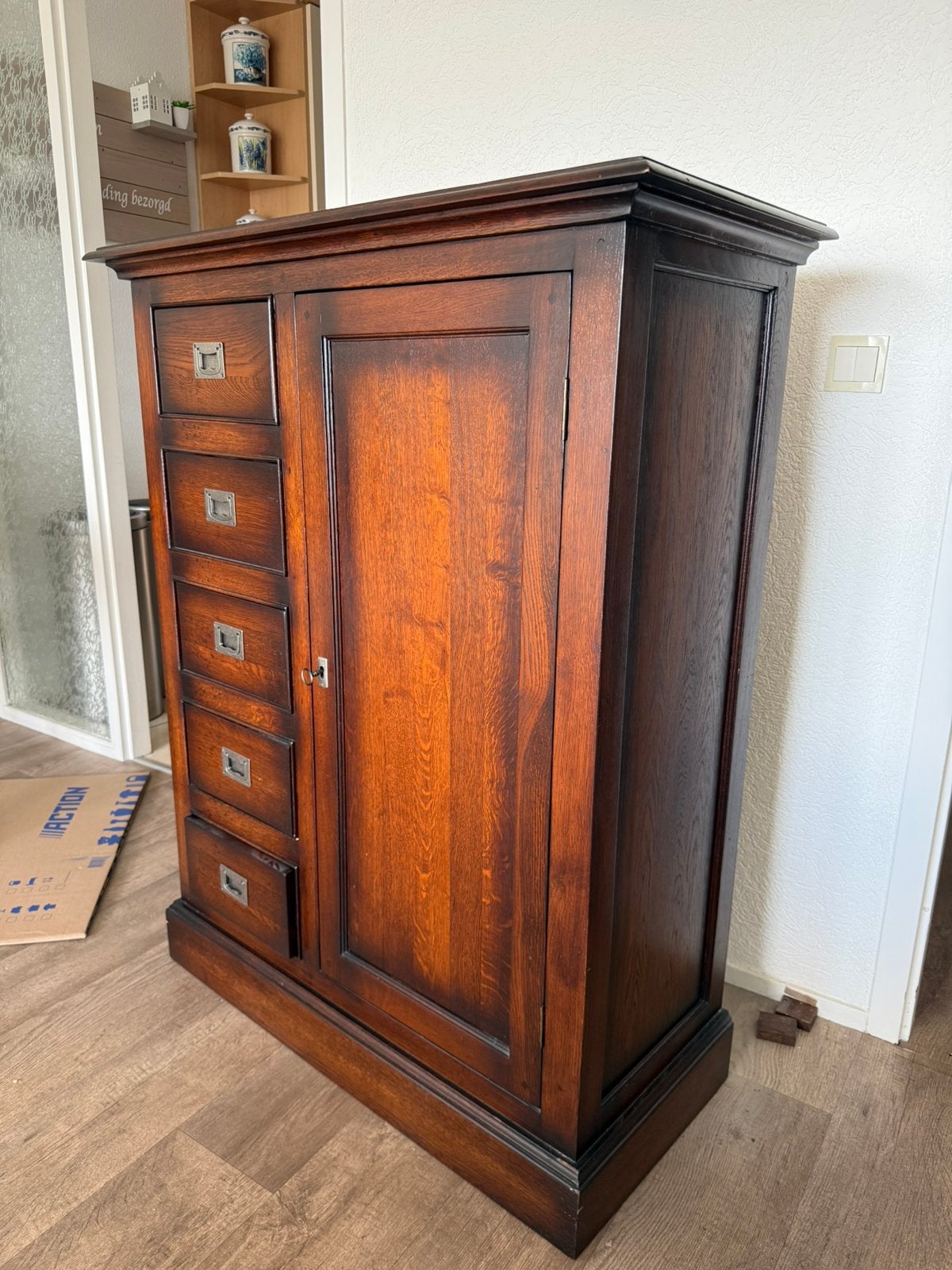 Houten kast gratis ophalen, Antiek en Kunst, Ophalen