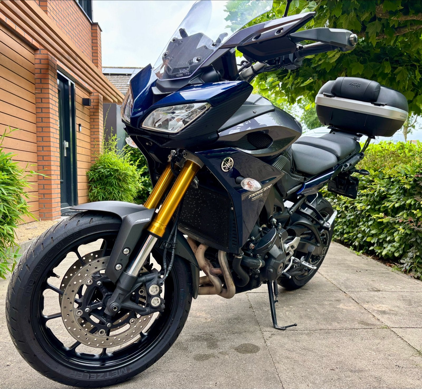 Yamaha MT-09 Tracer 2016 - ABS Comfortabel en Krachtig, Motorrijbewijs A, Gebruikt, 3 cilinders, Particulier