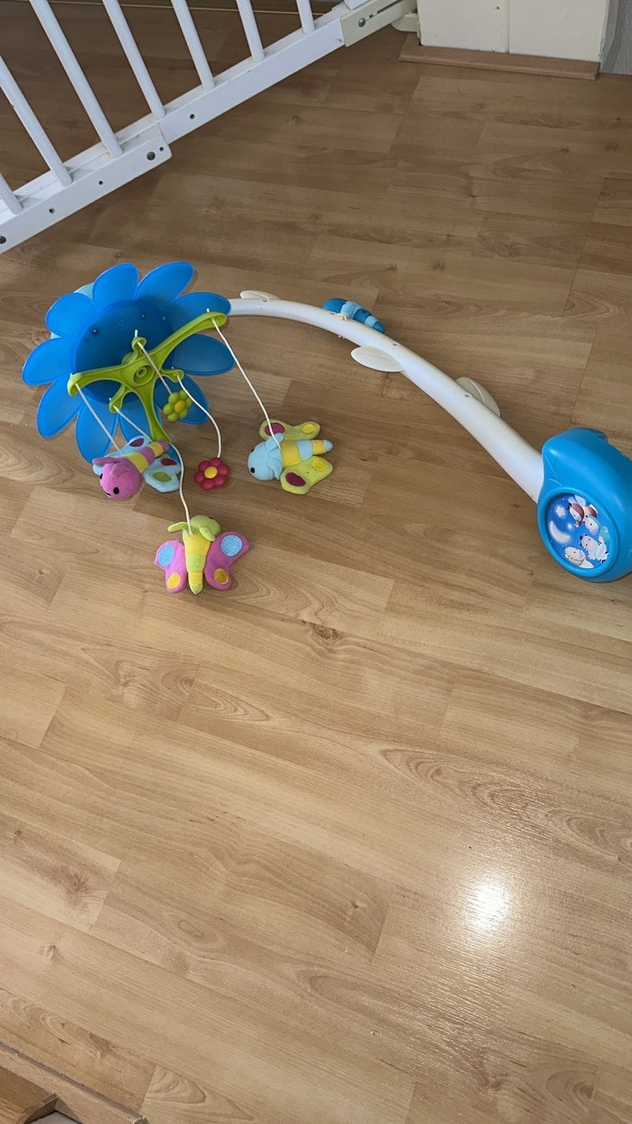 Muzikale Mobiel met Vlinders en Bloemen, Ophalen, Gebruikt, Mobiel, Met geluid