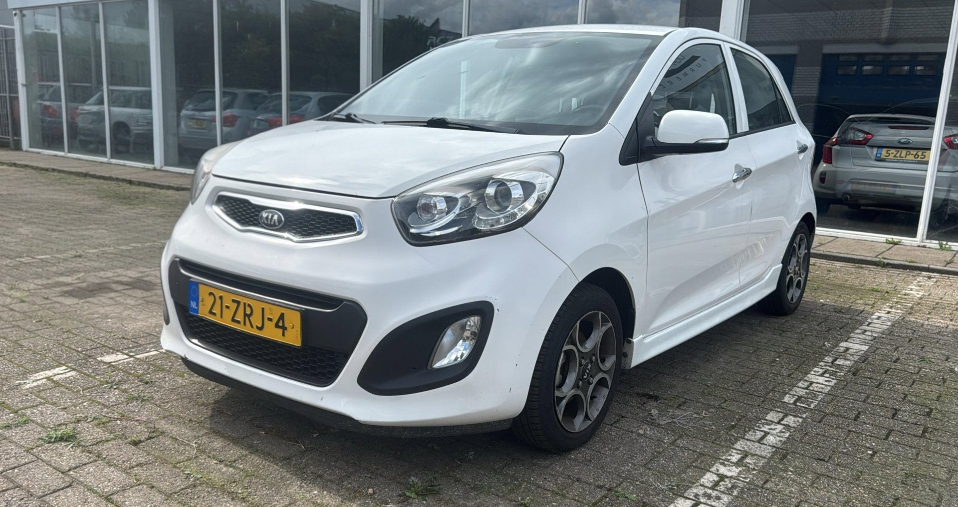 Kia Picanto 1.0 CVVT Design Edition, Euro 5, Gebruikt, 400 kg, Wit