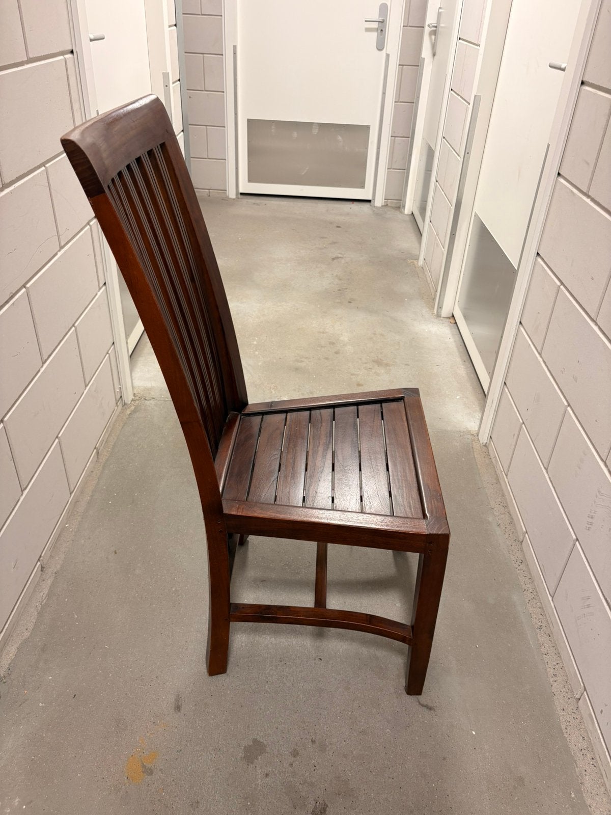 Houten stoelen (4x), Ophalen