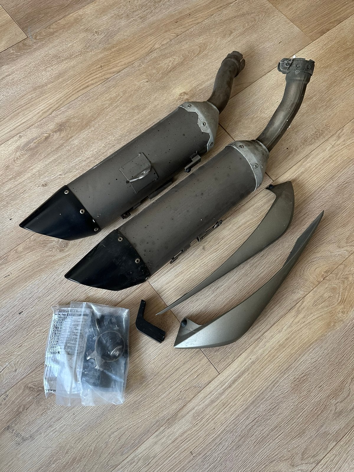 Originele uitlaatdempers Yamaha R1 (2005), Motoren, Ophalen, Gebruikt