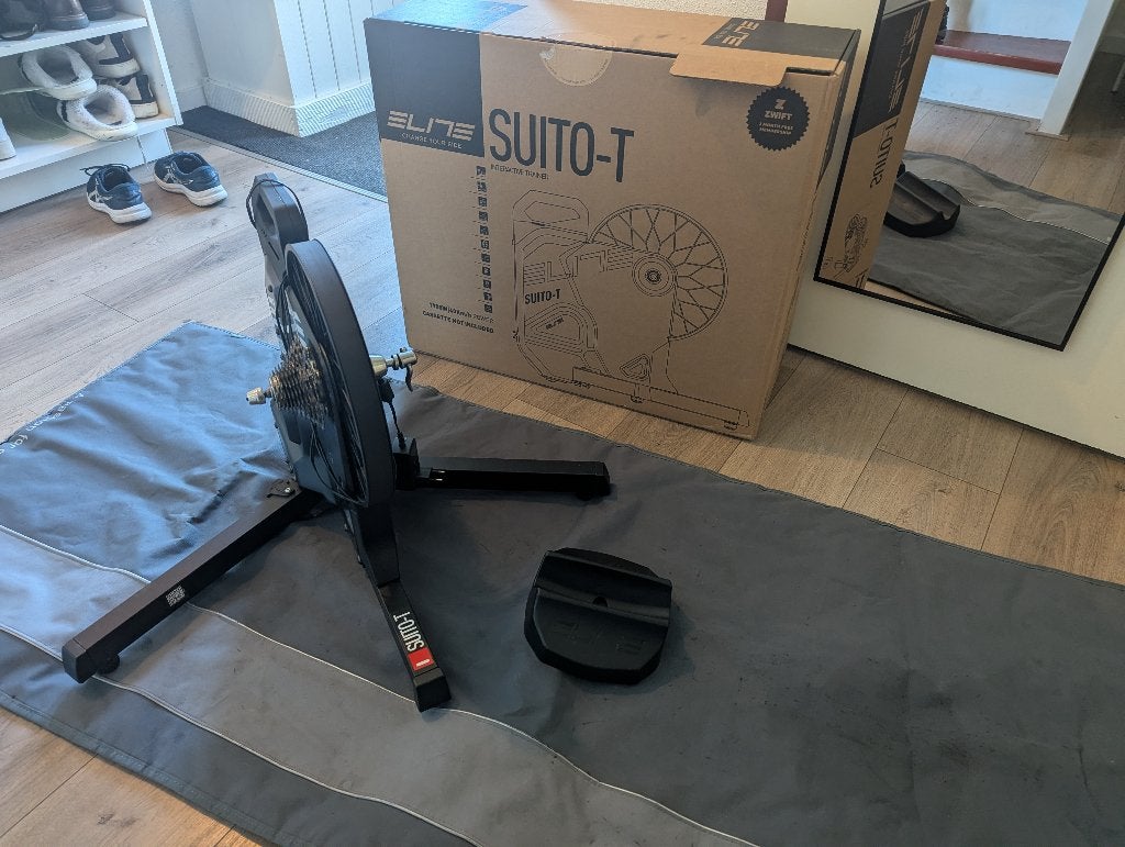 Elite Suito T Smart Trainer + Cassette (compleet in doos), Ophalen, 9711hd, Info@packbike.nl, Overige typen