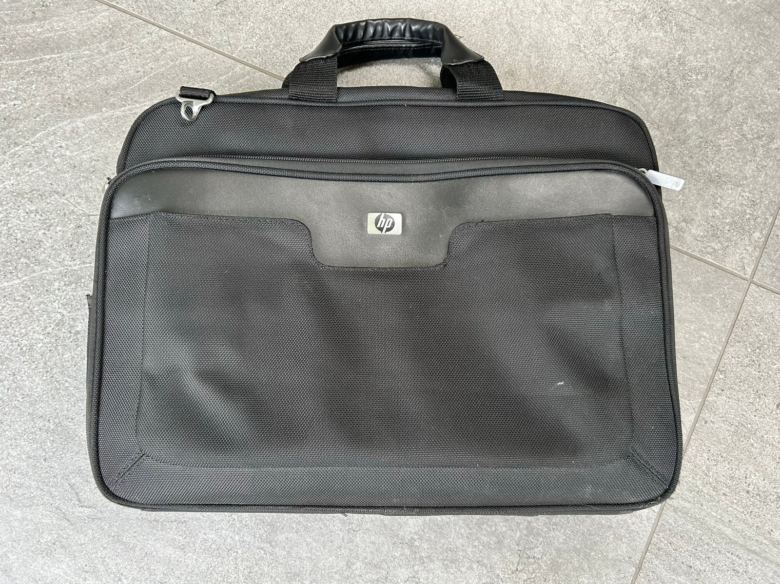 HP Laptoptas 14-17 inch - Zwart, Computers en Software, Gebruikt, Gevoerd laptopvak, 17 inch of meer, HP