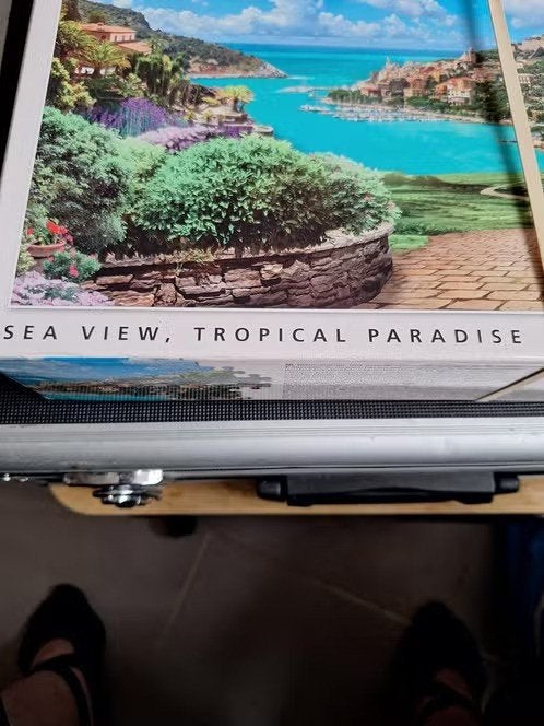 Sea view, tropical paradise puzzel h, Hobby en Vrije tijd, Denksport en Puzzels, Ophalen of Verzenden, Meer dan 1500 stukjes, Zo goed als nieuw