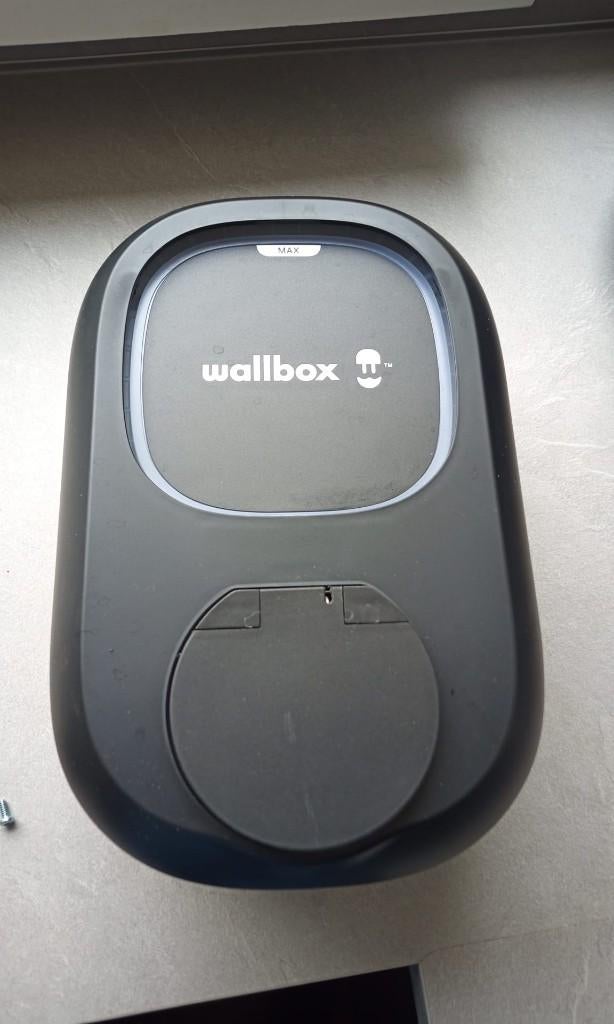 Wallbox Pulsar Max 22KW laadpaal met socket, Ophalen of Verzenden, Zo goed als nieuw, Laadpaal