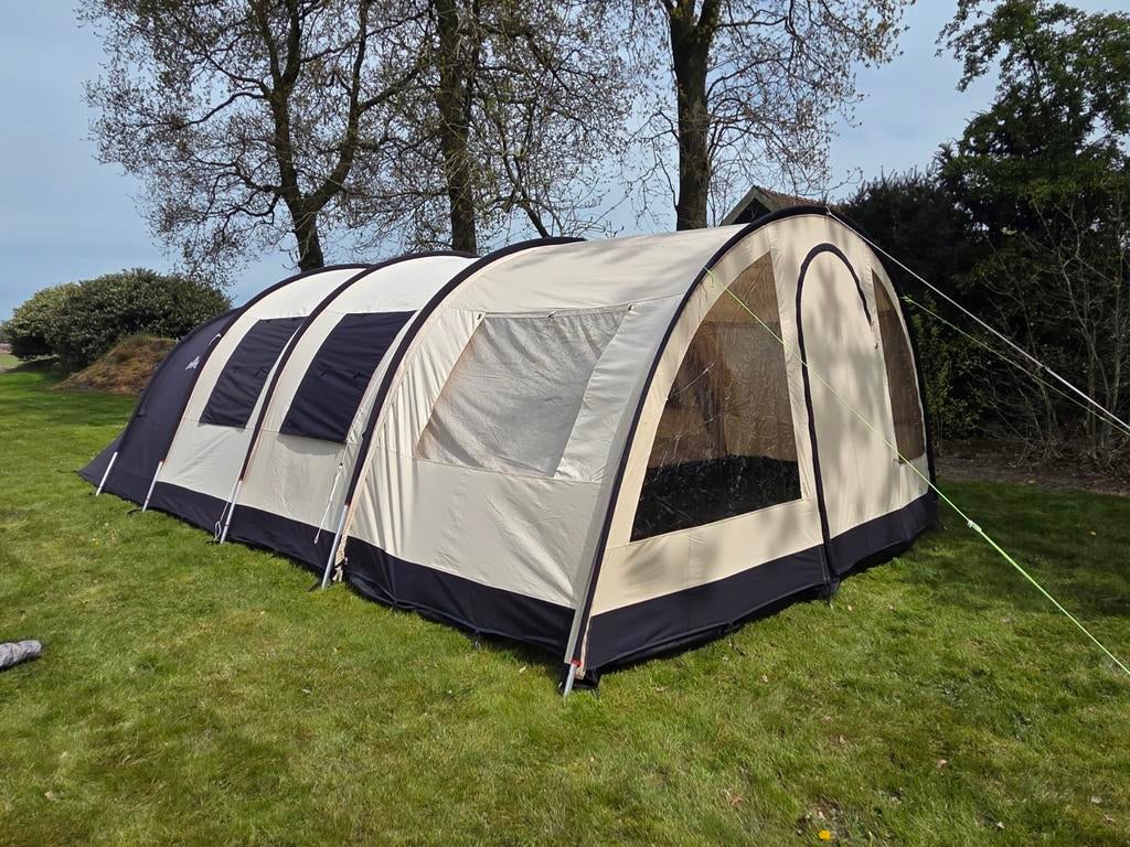 Obelink Familia 6 TC tunneltent met donkere slaapcabine, Ophalen
