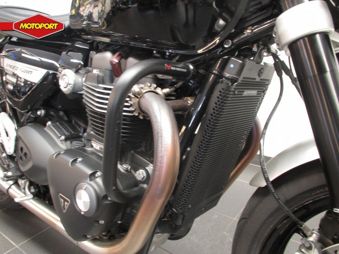 Triumph SPEED TWIN 1200 (bj 2022), Motoren, Triumph Motocycles, Triumph.Benelux@triumph.co.uk, ABS, Meer dan 35 kW