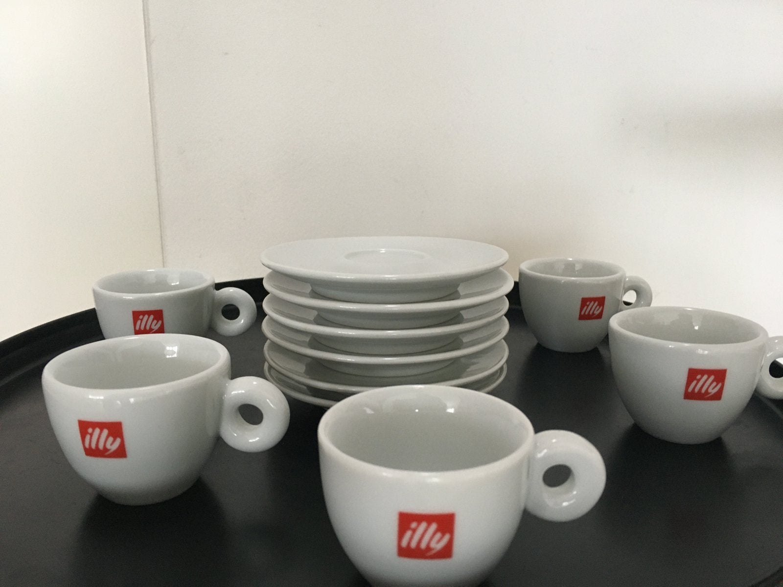 Illy espresso kop en schotel, Ophalen of Verzenden, Zo goed als nieuw, Overige stijlen, Kop(pen) en/of Schotel(s)