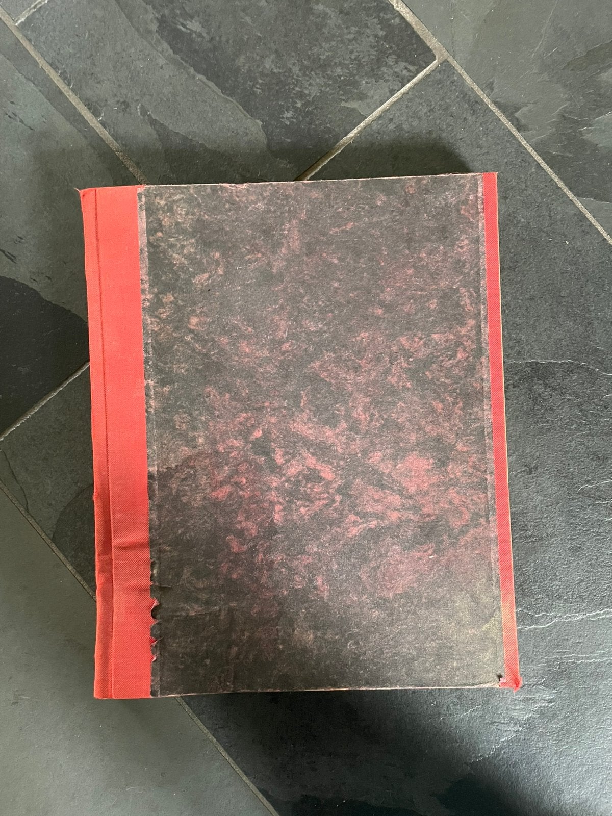 Oude Disneyland weekbladen in map uit 1974, Meerdere stripboeken, Ophalen of Verzenden, Gelezen