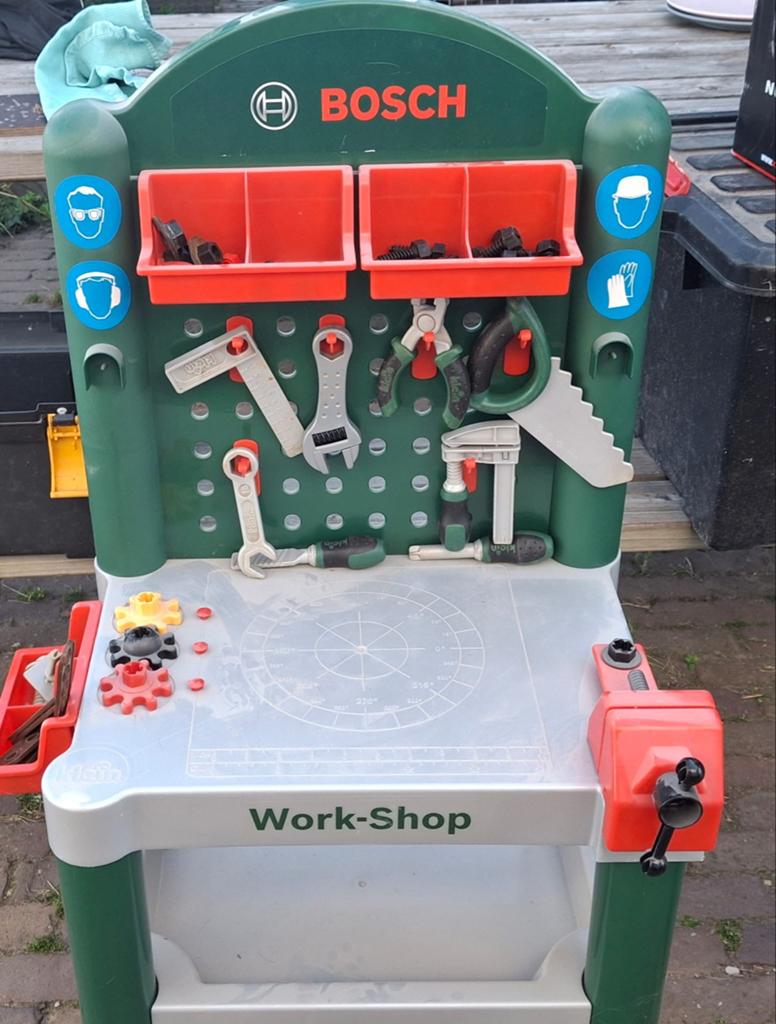 Bosch Work-Shop Werkbank voor Kinderen, Ophalen, Gebruikt, Jongen of Meisje