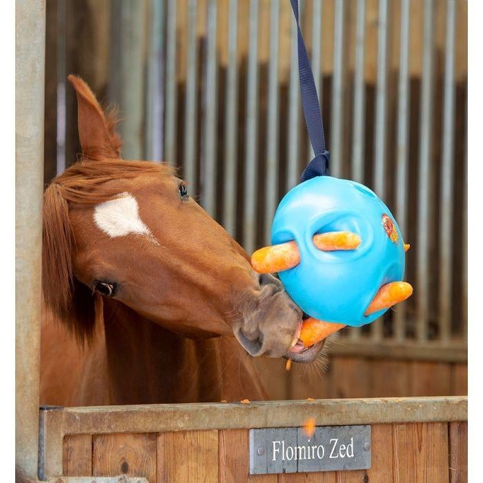Paard wortel speel bal / slowfeeder zgan Shires carrot bal, Ophalen of Verzenden, Overige soorten