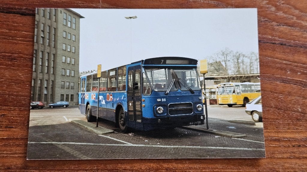 Foto BUS GVA Arnhem 86, Verzamelen, Verzenden, Gebruikt, Bus of Metro, Overige typen
