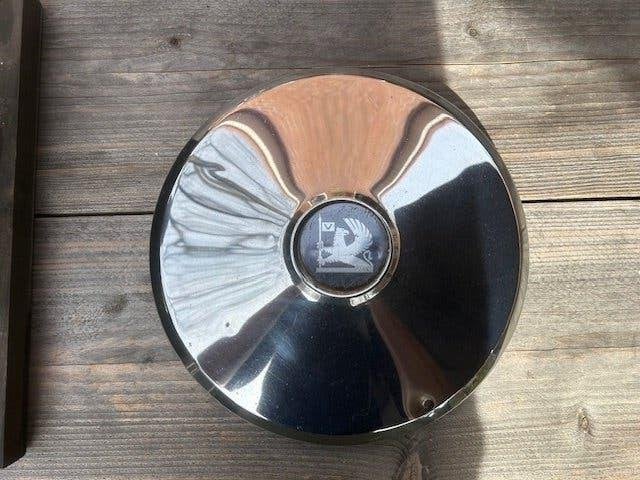 2 chromen Vauxhall ( Viva ) wieldoppen, Ophalen of Verzenden, Gebruikt