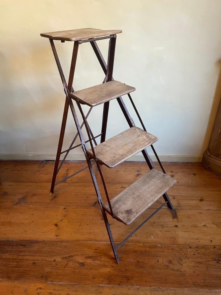 Mooie Etalage Trap Etagere Vintage decoratief Frans, Ophalen of Verzenden