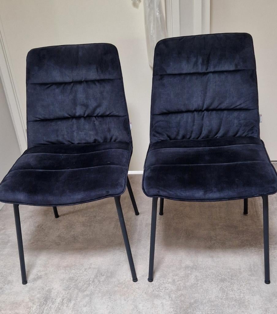 2x eetkamerstoelen van XOOON - Zo goed als nieuw, Ophalen, Modern, Comfortabel, Twee, Zwart