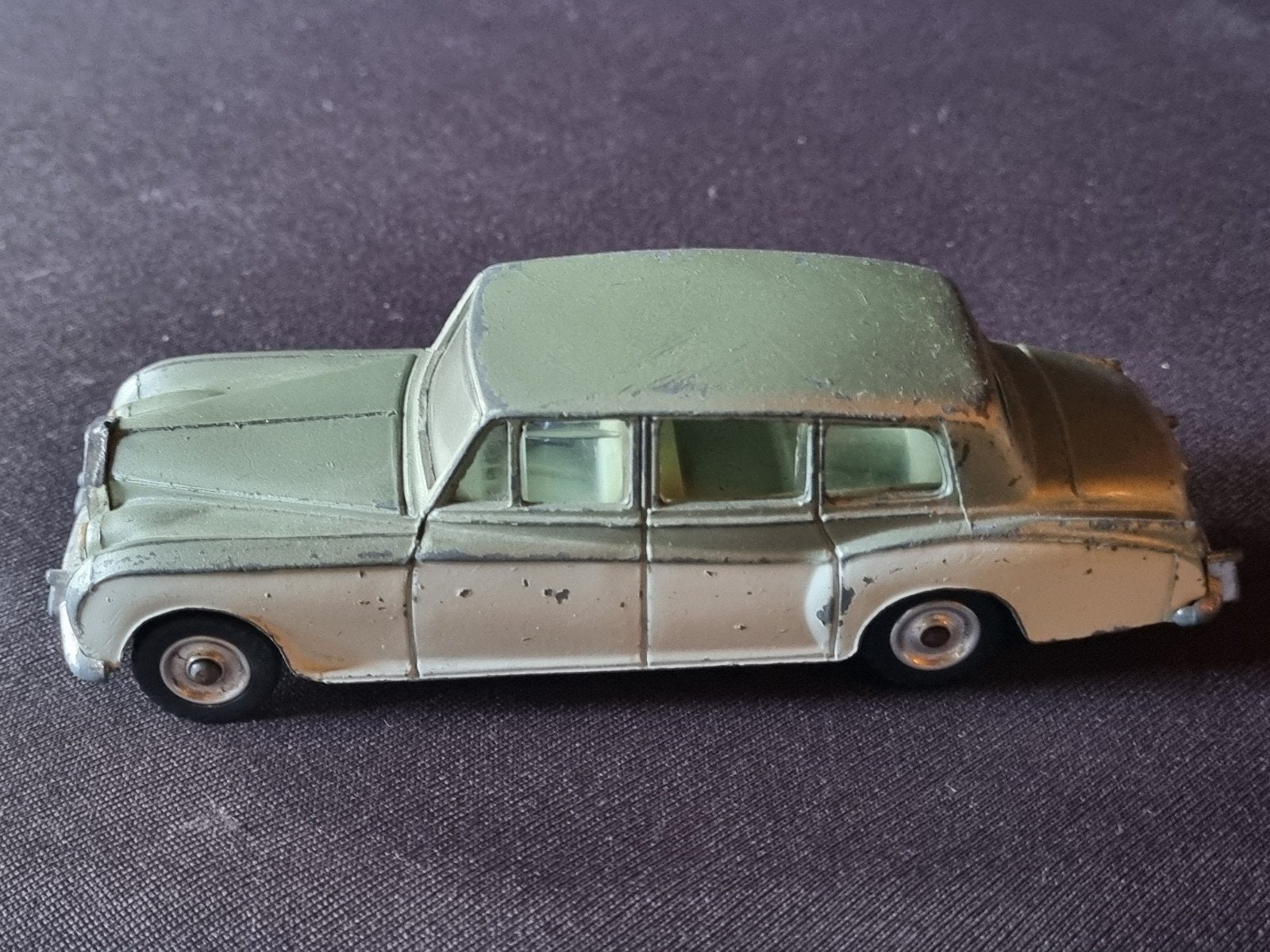 Dinky Toys Rolls Royce Phantom V - Vintage Speelgoedauto, Ophalen of Verzenden