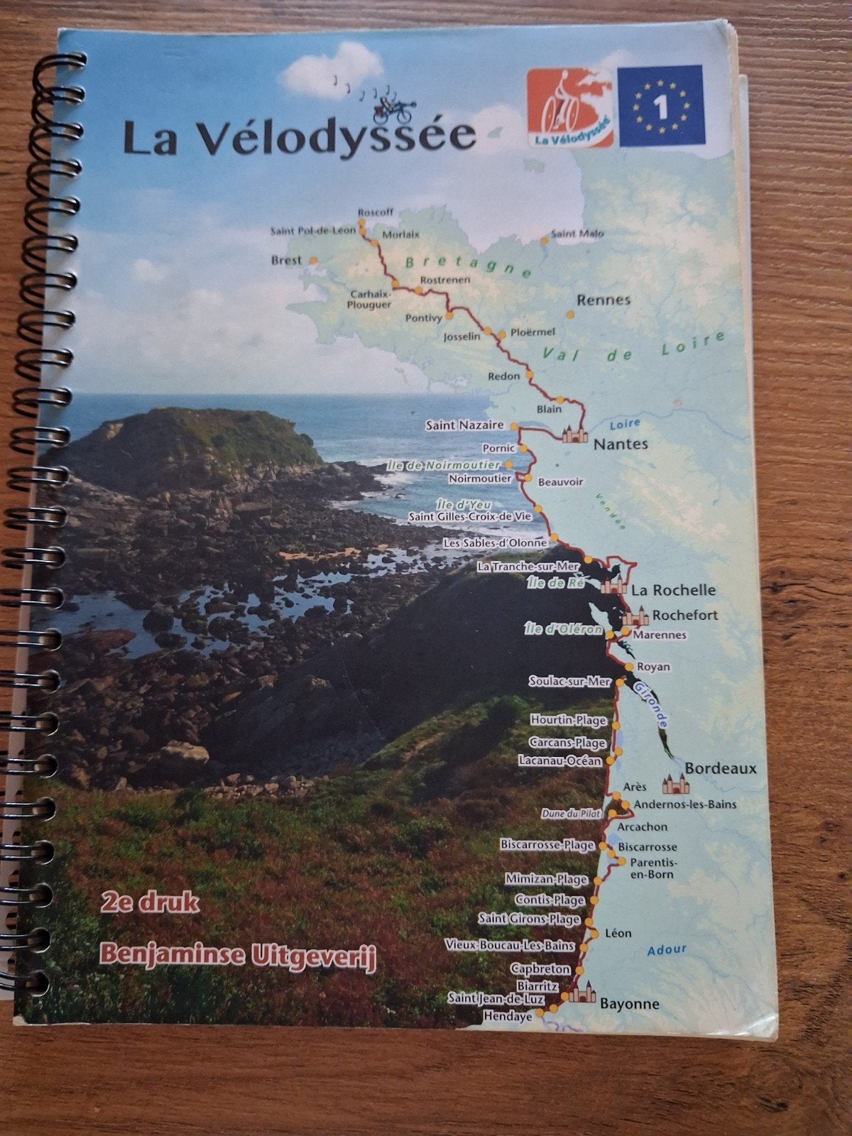 La Vélodyssée Fietsgids - 2e druk Benjaminse Uitgeverij, Boeken, Ophalen of Verzenden