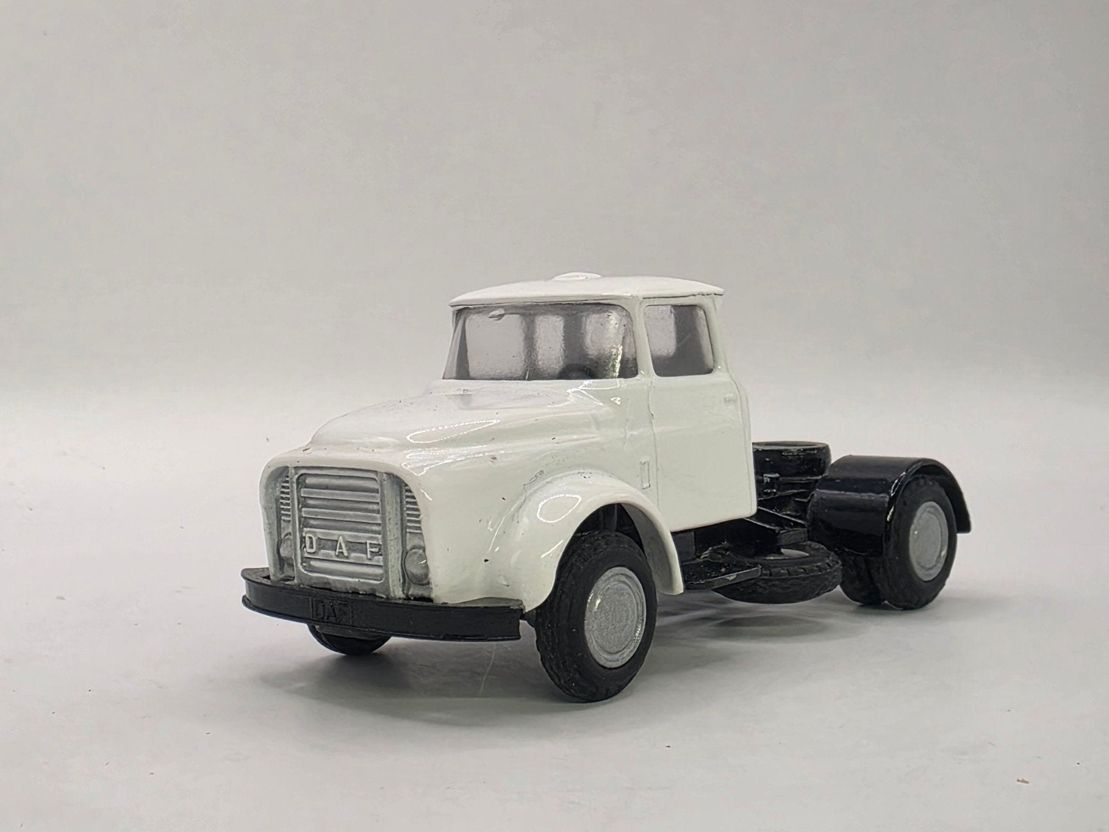 daf torpedo, Hobby en Vrije tijd, Modelauto's | 1:50, Ophalen of Verzenden, Zo goed als nieuw, Bus of Vrachtwagen, Lion Toys