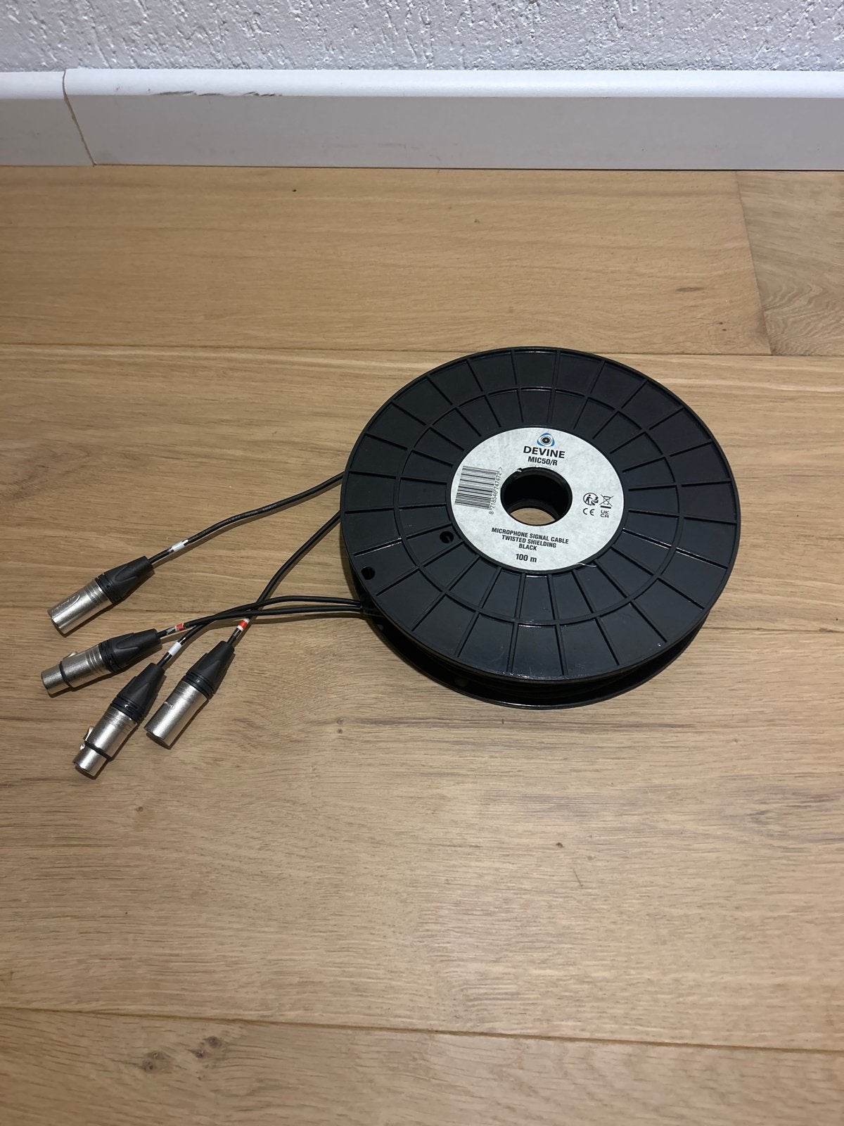 Devine MIC50/R Microfoonkabel op rol - 100m, Ophalen, Zo goed als nieuw, Microfoon