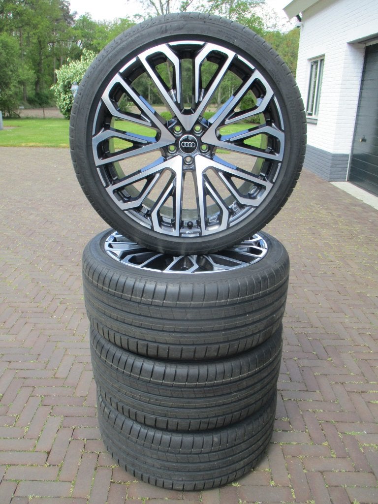 NIEUW Originele Audi Q7 SQ7 velgen 22 inch model 2026 RS, Auto-onderdelen, 285 mm, Banden en Velgen, Nieuw, Overige maten