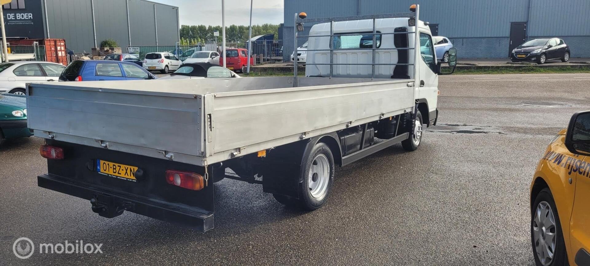 Mitsubishi Canter
