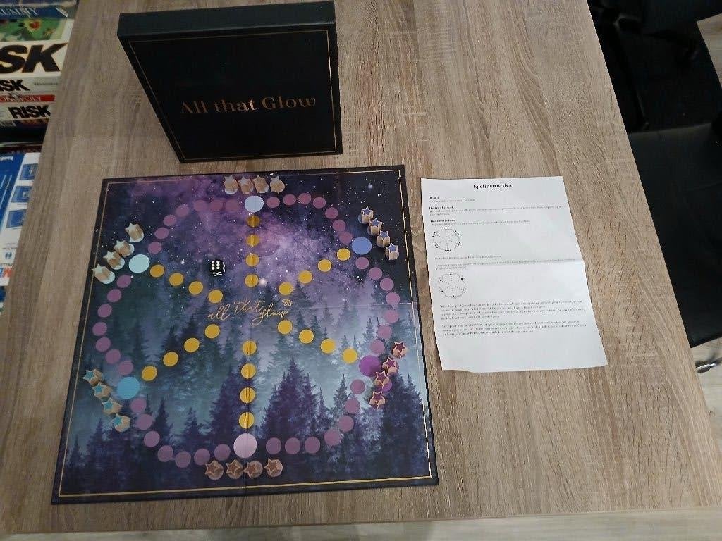 All the glow (mens erger je niet), Hobby en Vrije tijd, Een of twee spelers, Ophalen of Verzenden, Nieuw, Jumbo