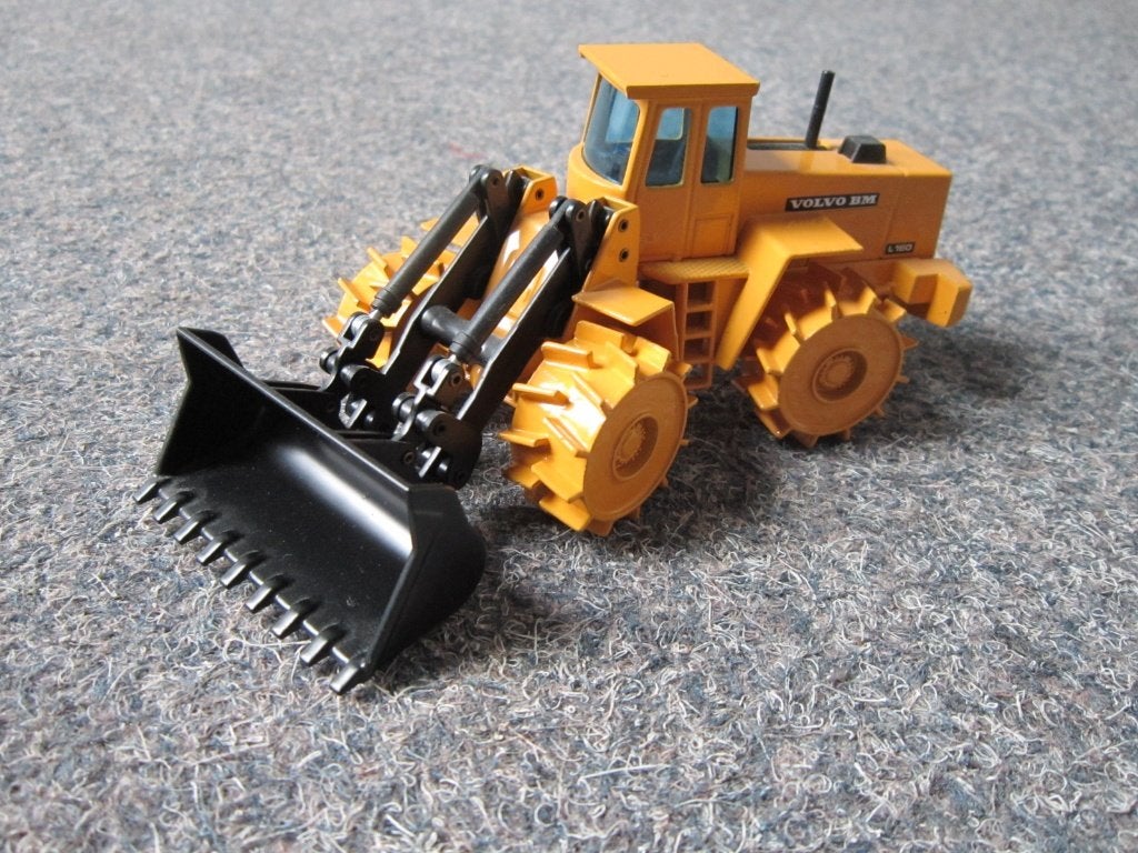 VOLVO BM L 160 SHOVEL, Hobby en Vrije tijd, Ophalen, Zo goed als nieuw, Hijskraan, Tractor of Landbouw, Overige merken