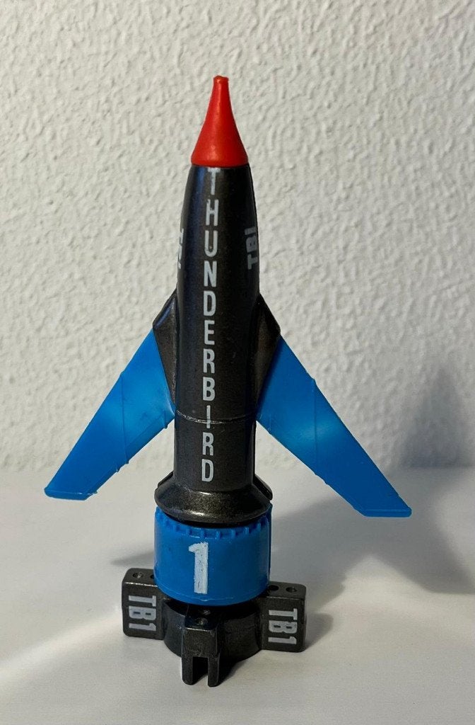 Thunderbirds 1 Matchbox, Verzamelen, Ophalen of Verzenden, Zo goed als nieuw, Tv, Beeldje, Replica of Model