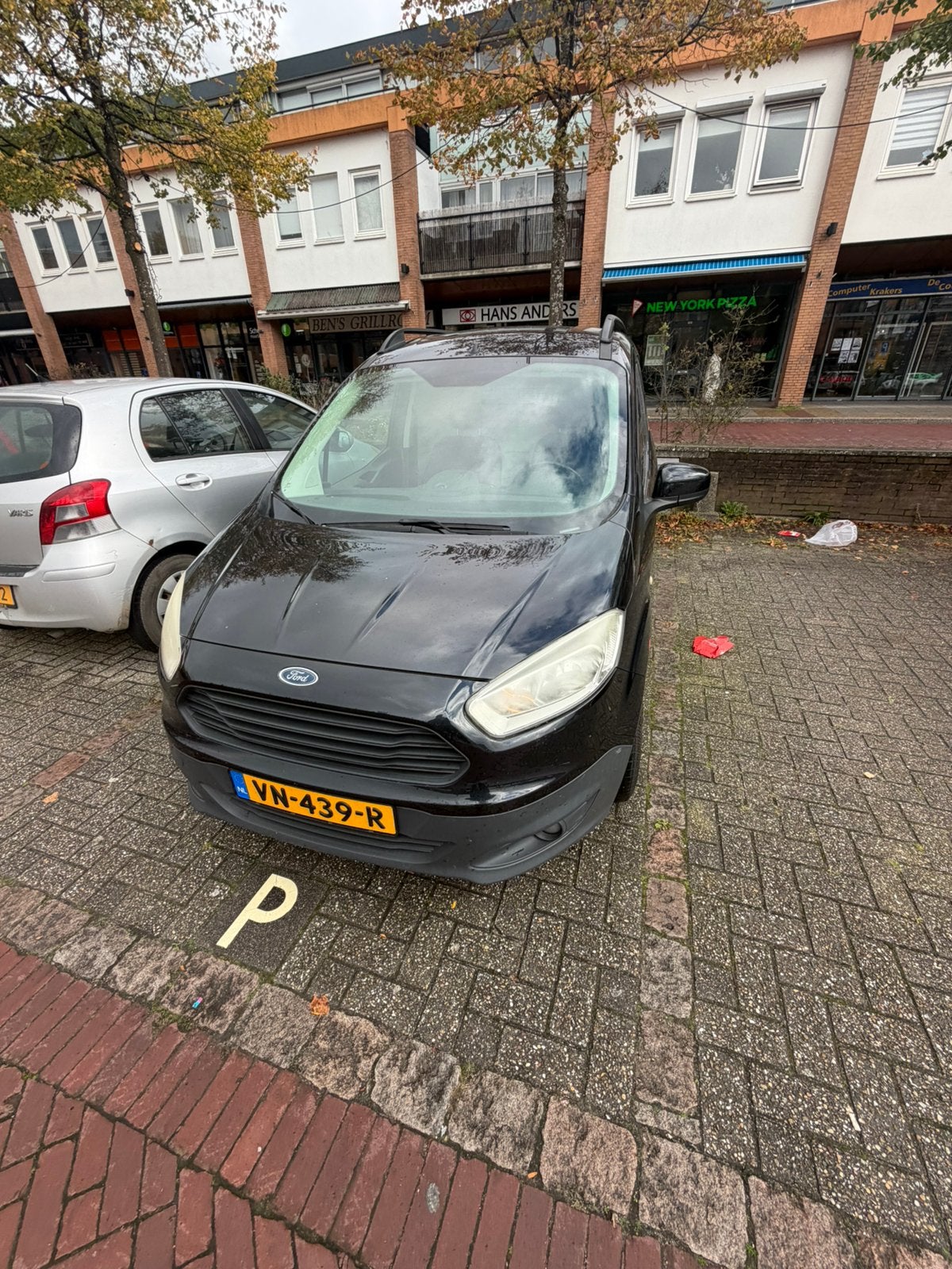 Ford Transit Courier 1.5 Tdci 55KW 2015, 74 pk, Zwart, 4 cilinders, Zwart