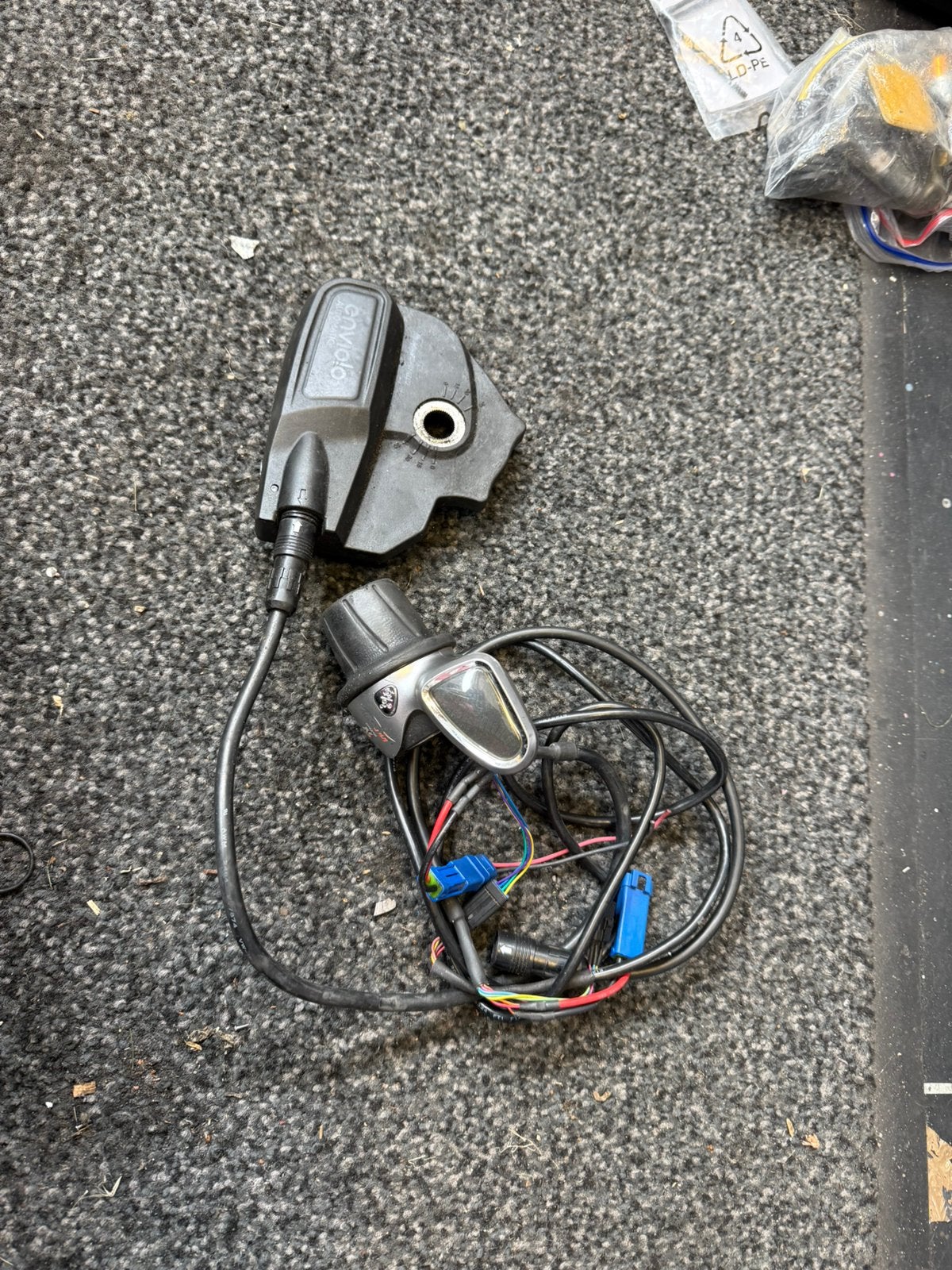 Nuvinci automaat schakelaar met box, Ophalen, Zo goed als nieuw, Elektrische fiets, Overige materialen