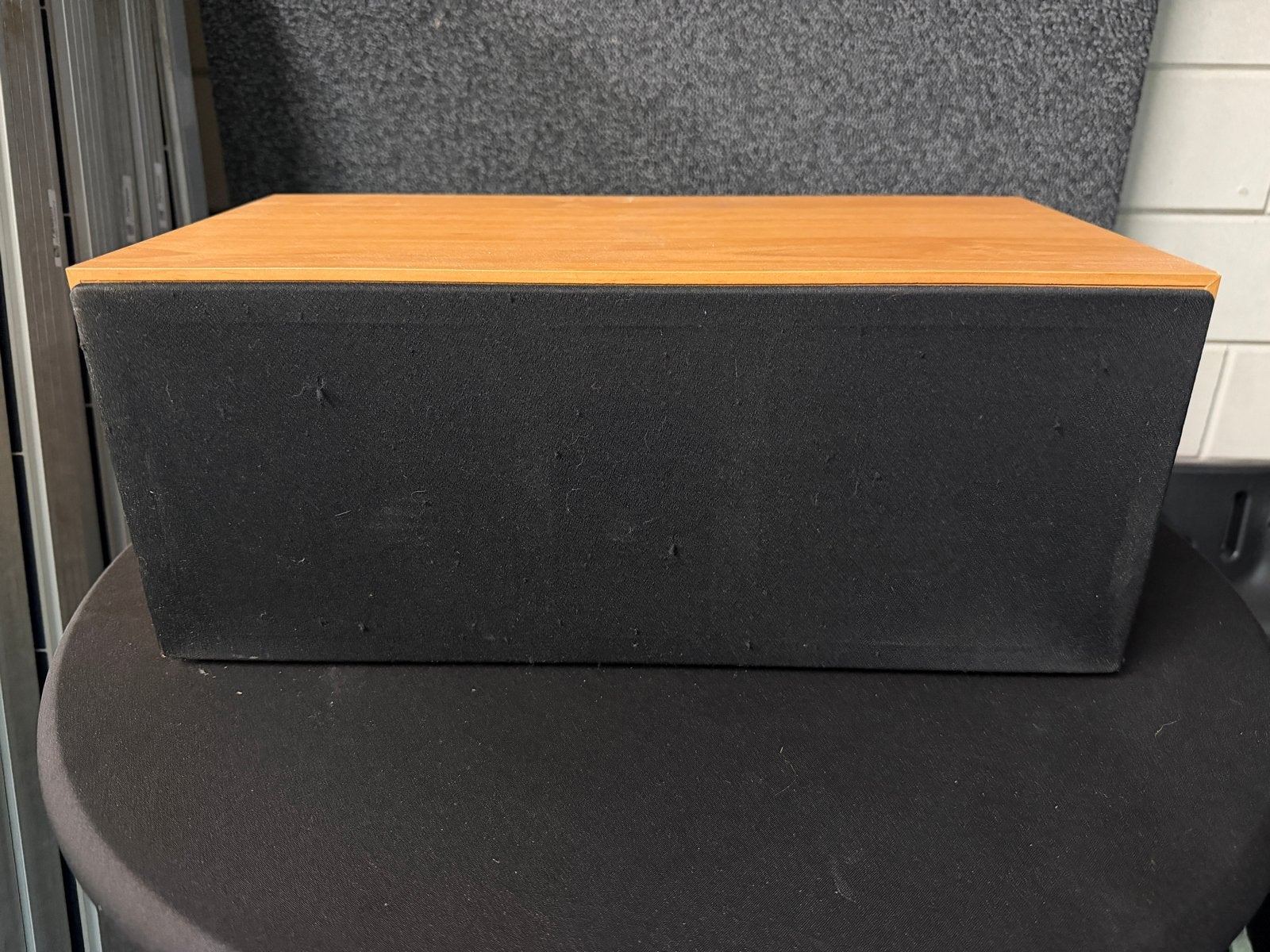Audio Pro Stage 47 Shielded Center Speaker, Gebruikt, Geschikt voor surround/home cinema, Center speaker, Minder dan 60 watt