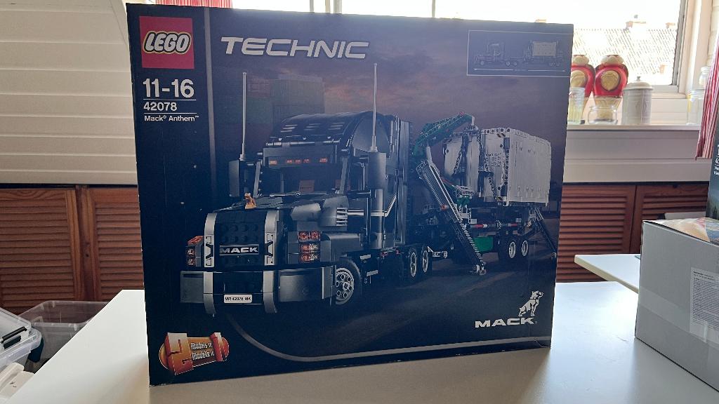 Lego 42078 Mack Anthem, Kinderen en Baby's, Speelgoed | Duplo en Lego, Lego, Nieuw, Ophalen of Verzenden, Technic
