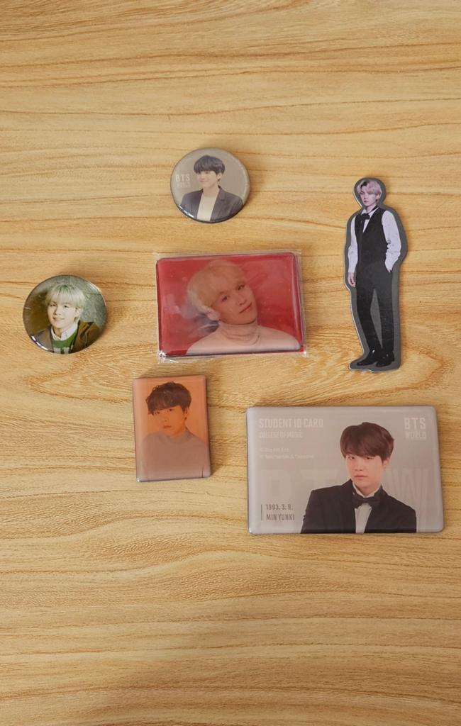 KPOP bts suga agust d magnets, Ophalen of Verzenden, Zo goed als nieuw, Poppenhuis