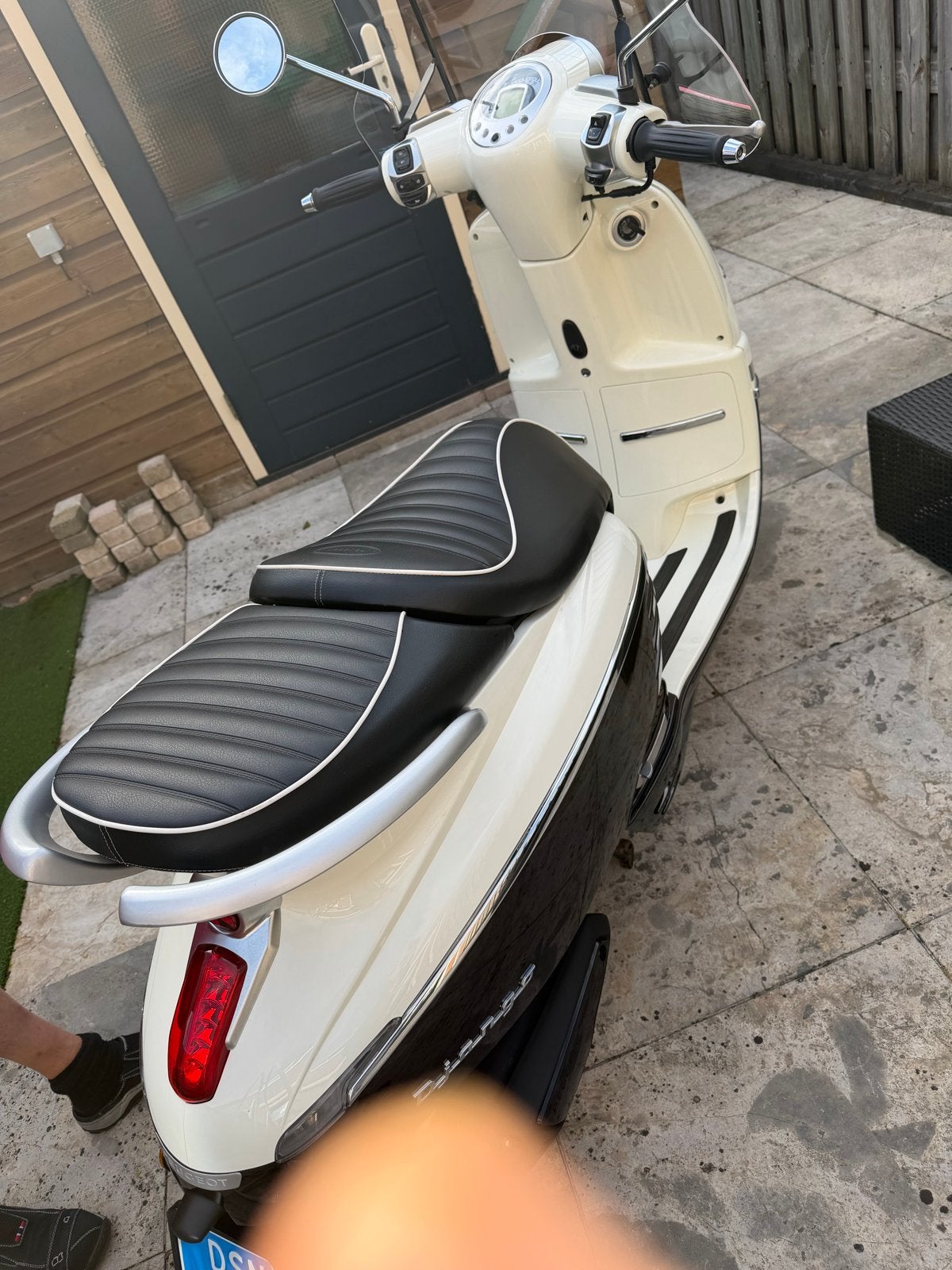 Peugeot Django Scooter - Zo goed als nieuw, Overige modellen, Maximaal 45 km/u, Ophalen of Verzenden, Zo goed als nieuw