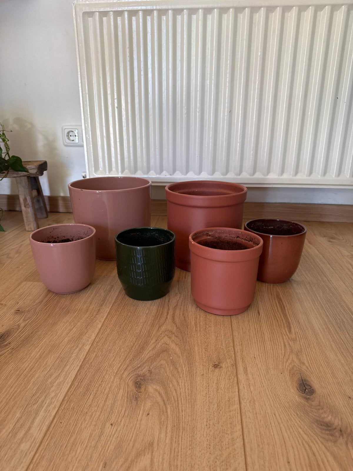 Set van 6 gebruikte bloempotten in diverse kleuren, Ophalen, Gebruikt, Rond, Binnen