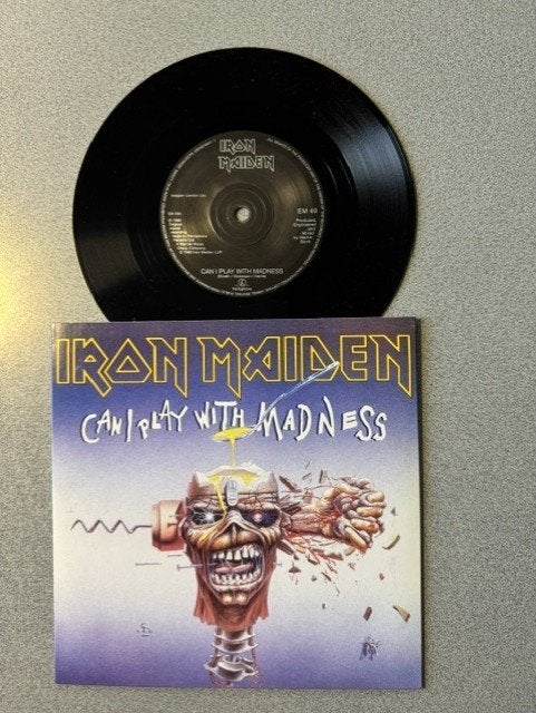 IRON MAIDEN - can i play with madness 7 INCH 2014 EU, Fotohoes, 7 inch, Ophalen of Verzenden, Zo goed als nieuw