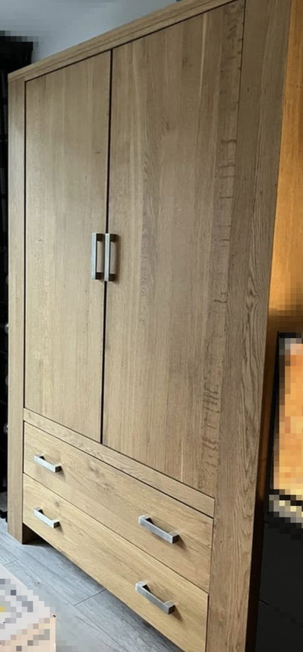 Gratis massief eiken kast, Ophalen, Met deur(en), 200 cm of meer, 150 tot 200 cm