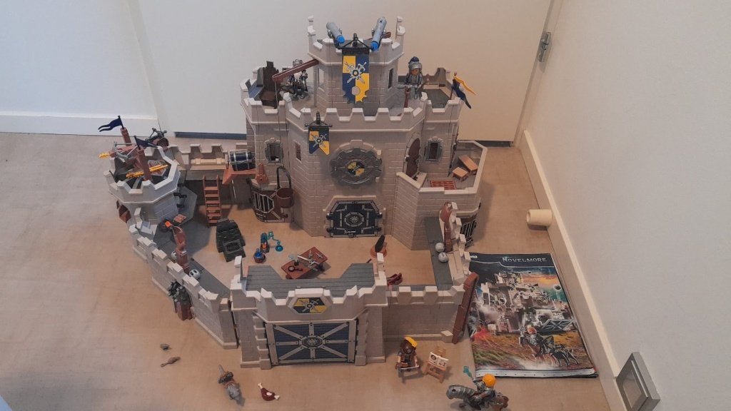 Playmobil Kasteel met ridders en accessoires (70220), Complete set, Ophalen of Verzenden, Zo goed als nieuw, Kasteel/Fort